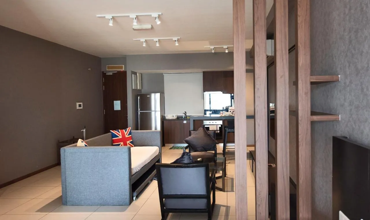 Appartement The Landmark By Katana George Town